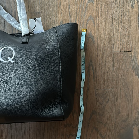 Alexander McQueen Leather Tote - Picture 12 of 14
